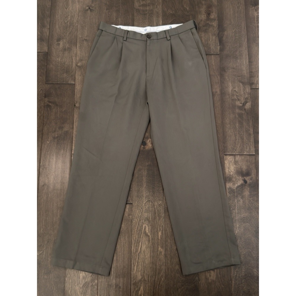 Haggar Mens Pleated Front Dress Pants Size 34X31 Olive Green Expandable Waist